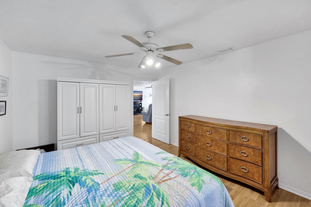 231 Trafalgar Pkwy, Cape Coral, FL 33991
