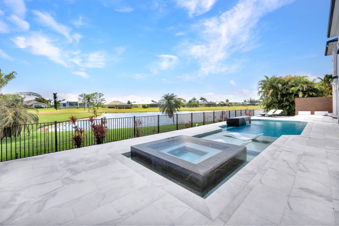 11929 Princess Grace Ct, Cape Coral, FL 33991