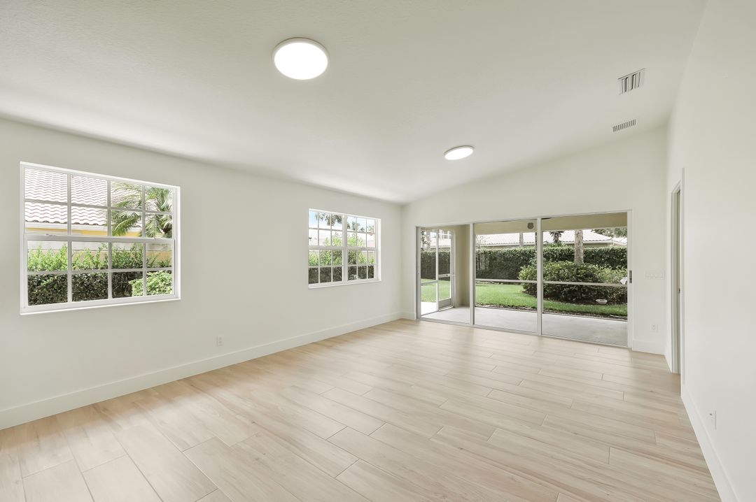 28050 Boccaccio Way, Bonita Springs, FL 34135