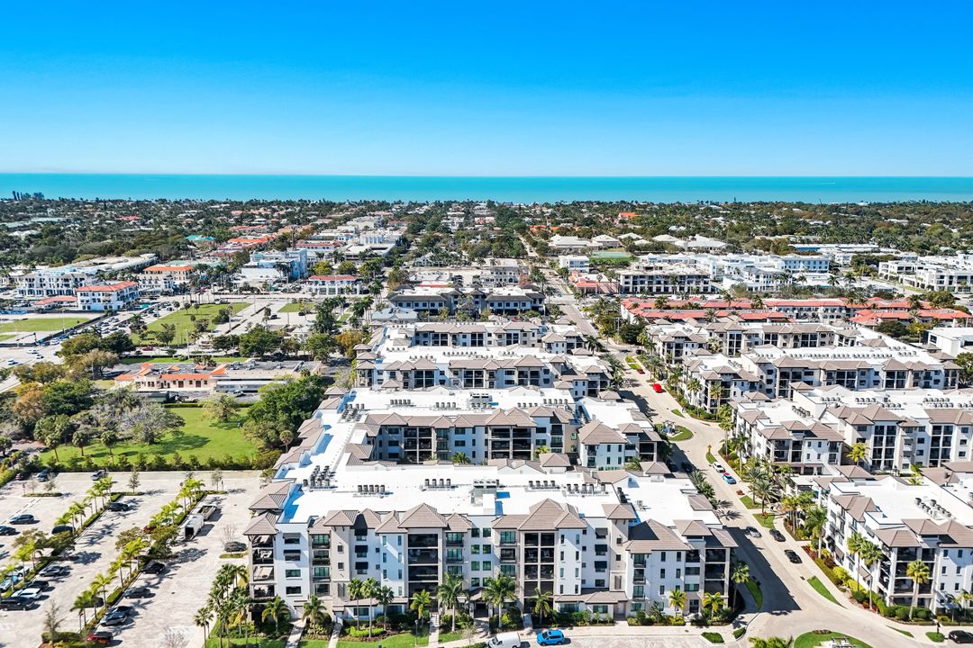 1030 3rd Ave S #216, Naples, FL 34102
