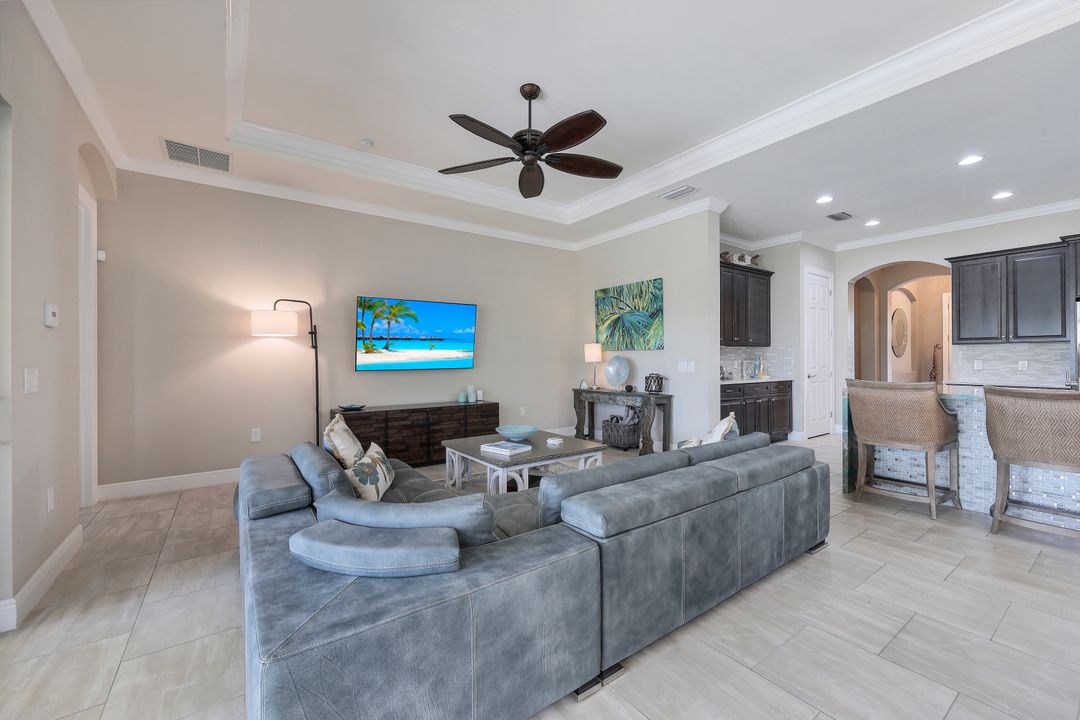 10283 Porto Romano Drive, Miromar Lakes, FL 33913