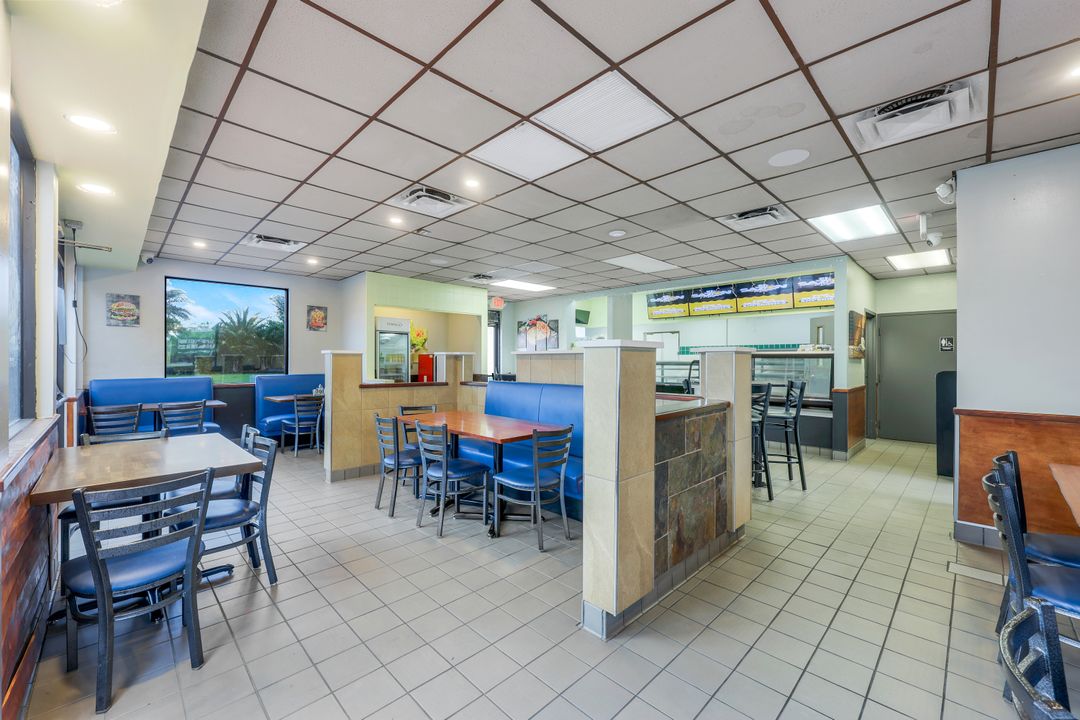 10493 Stringfellow Rd, Bokeelia, FL 33922