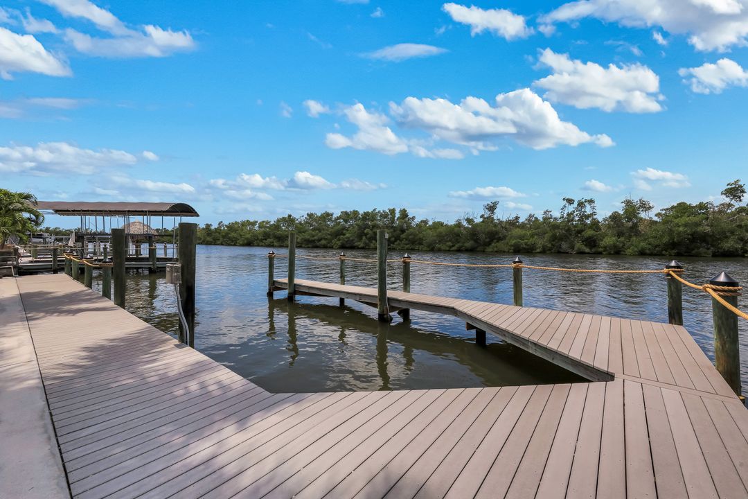 5332 SW 28th Pl, Cape Coral, FL 33914