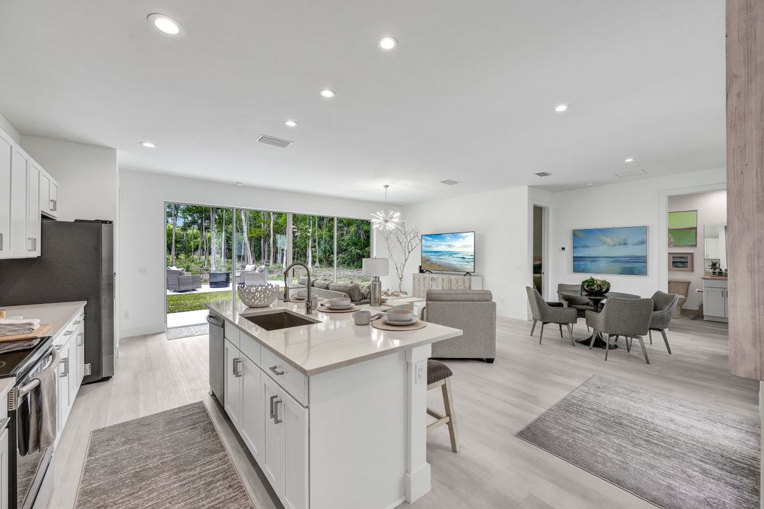5862 Lancewood Way, Naples, FL 34116