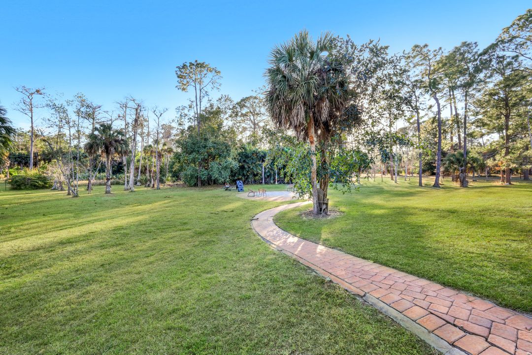 4480 1st Ave NW, Naples, FL 34119