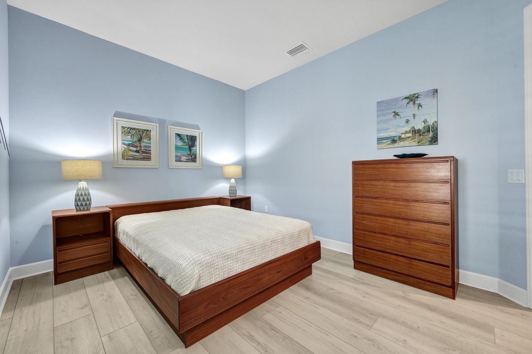 9314 Quarry Dr, Naples, FL 34120