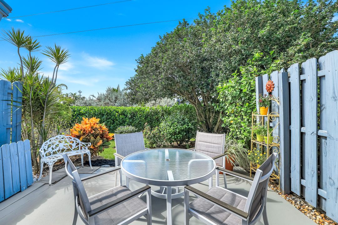 138 Marco Villas S #V5, Marco Island, FL 34145