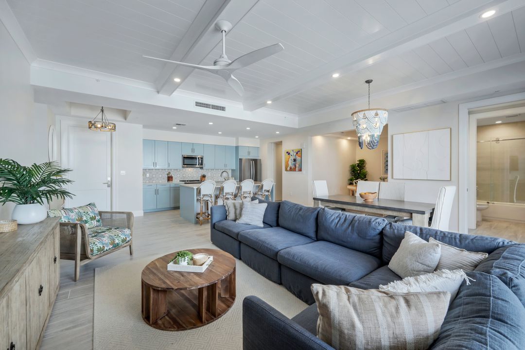 1111 Central Ave #514, Naples, FL 34102