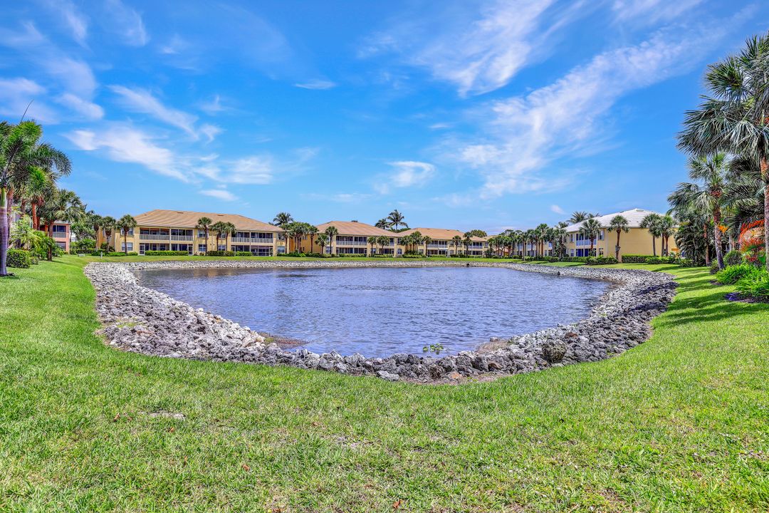 1278 Sweetwater Ln  #201, Naples, FL 34110