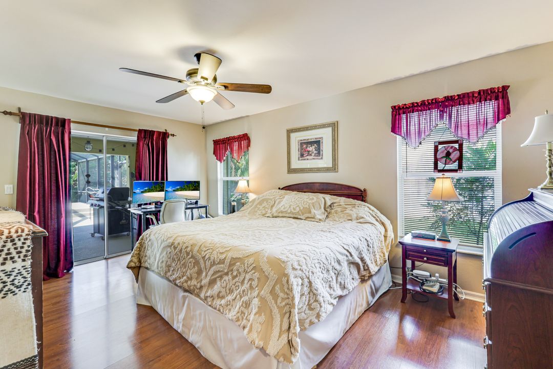 1820 SW 51st St, Cape Coral, FL 33914