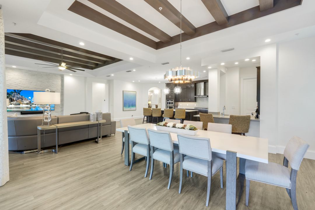16358 Corsica Way #201, Naples, FL 34110