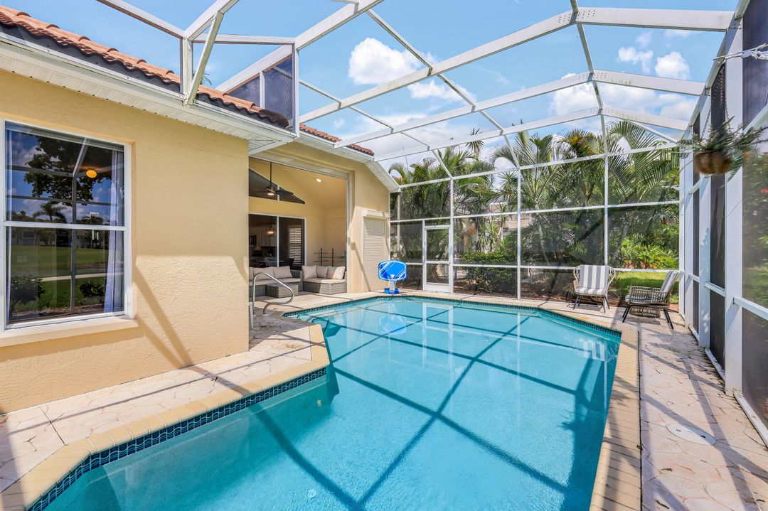 14852 Crescent Cove Dr, Fort Myers, FL 33908