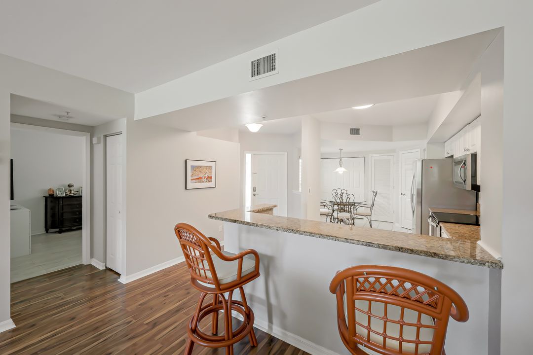 5035 Cedar Springs Dr #103, Naples, FL 34110