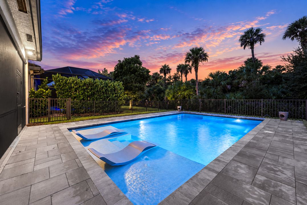 11855 Gardenia Ave, Naples, FL 34120