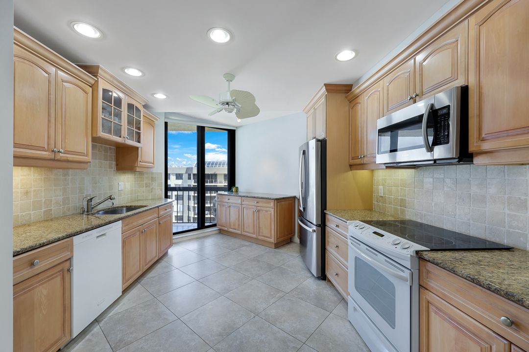 220 S Collier Blvd #1404, Marco Island, FL 34145