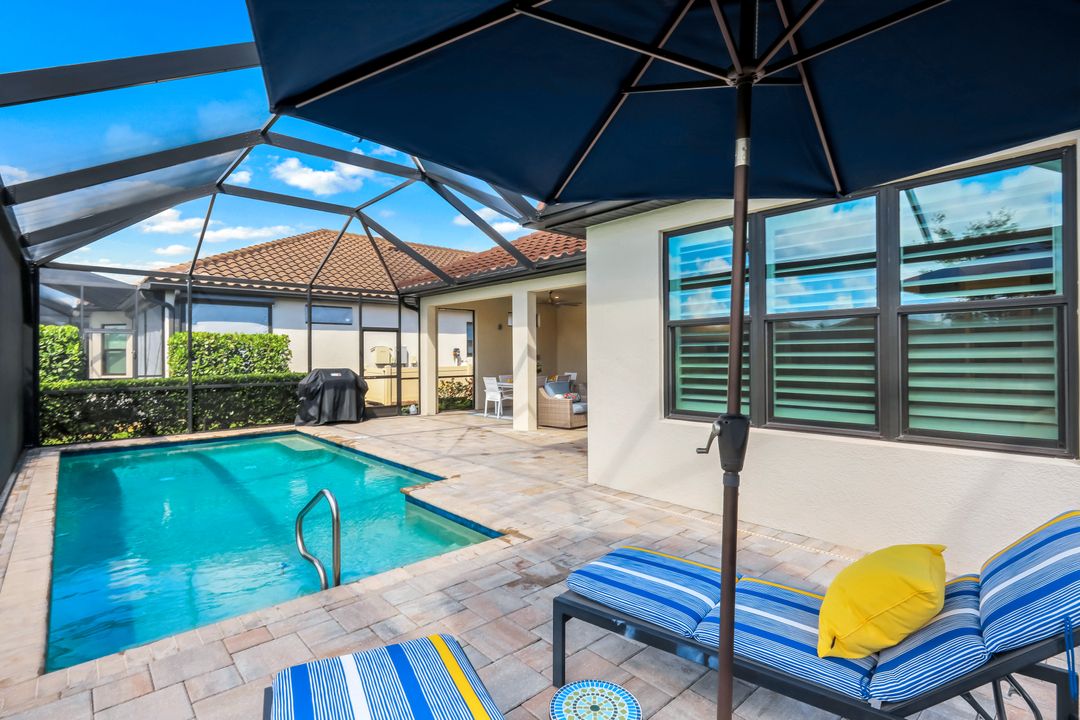 15236 Turin Dr, Naples, FL 34114