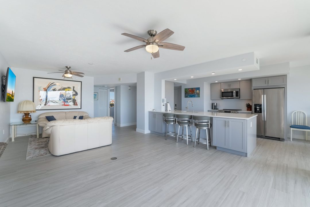 5501 Heron Point Dr #904, Naples, FL 34108
