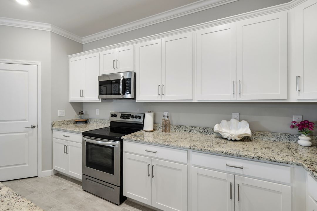 11491 Timber Creek Dr, Fort Myers, FL 33913