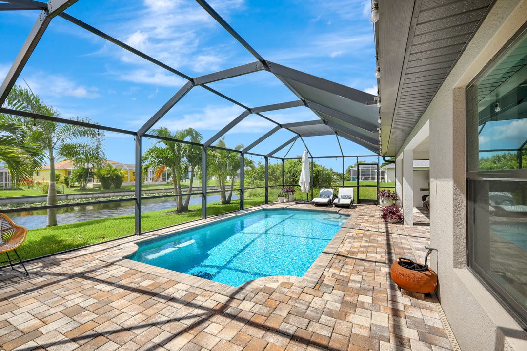 1410 SW 12th Terrace, Cape Coral, FL 33991