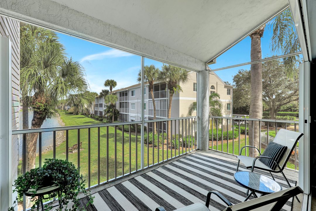 2861 Citrus Lake Dr #L201, Naples, FL 34109