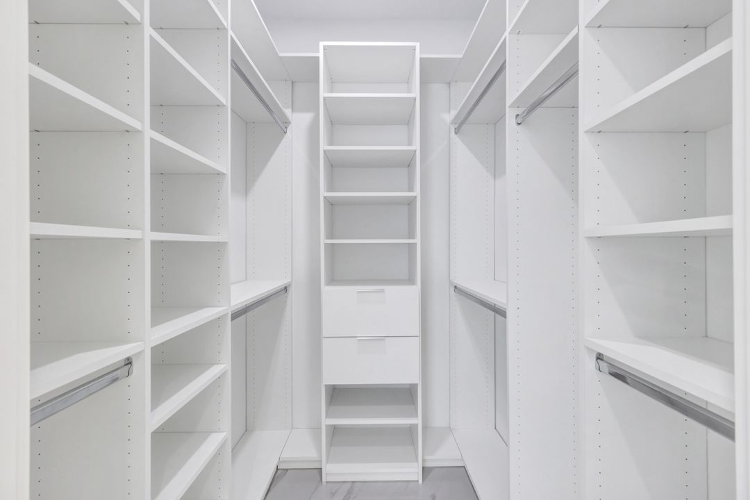 2002 East 10th Street, Lehigh Acres, FL 33936