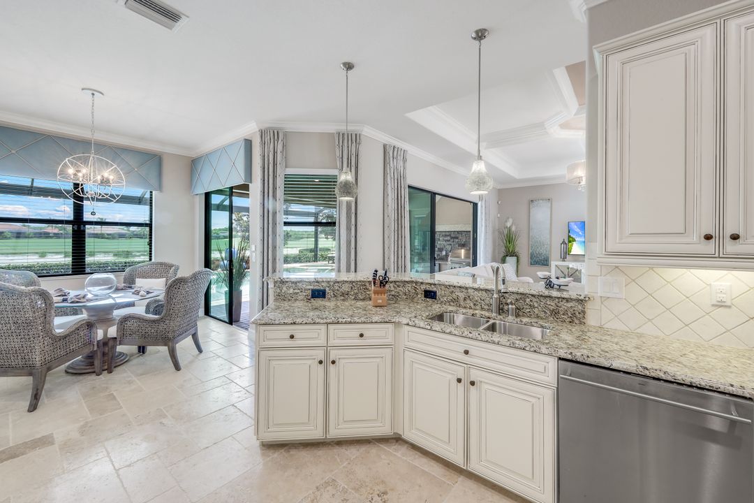 28625 Lisburn Ct, Bonita Springs, FL 34135