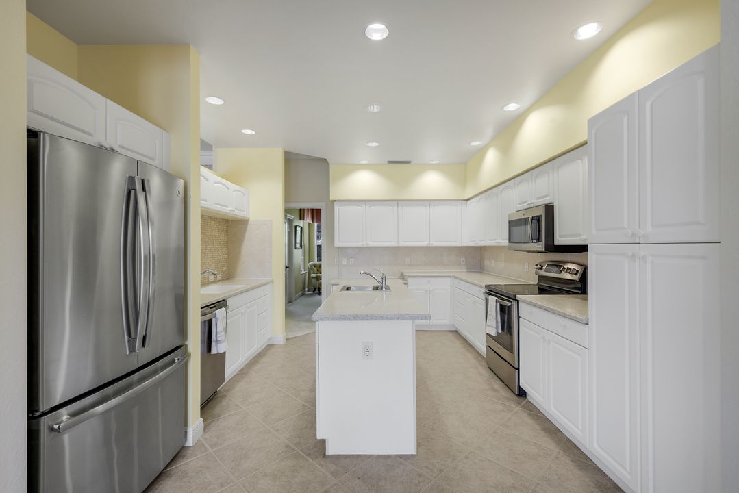 4815 Aston Gardens Way, Naples, FL 34109