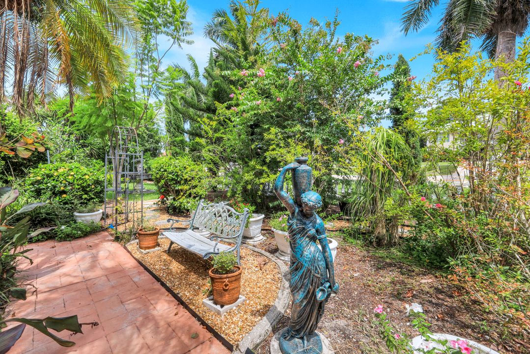 1942 San Marco Rd, Marco Island, FL 34145