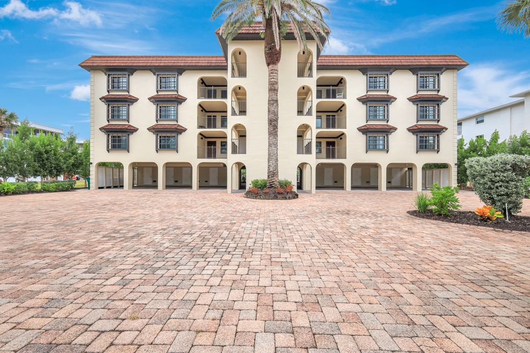 2297 W Gulf Dr #4A, Sanibel, FL 33957