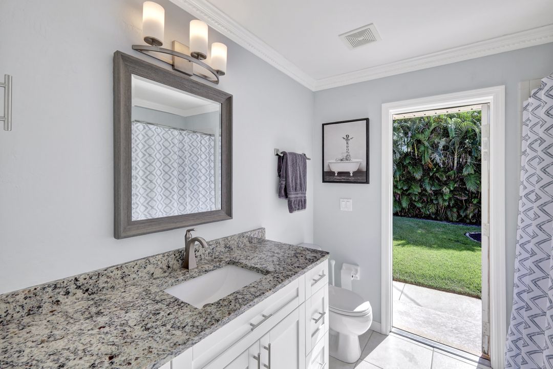 5323 SW 22nd Pl, Cape Coral, FL 33914