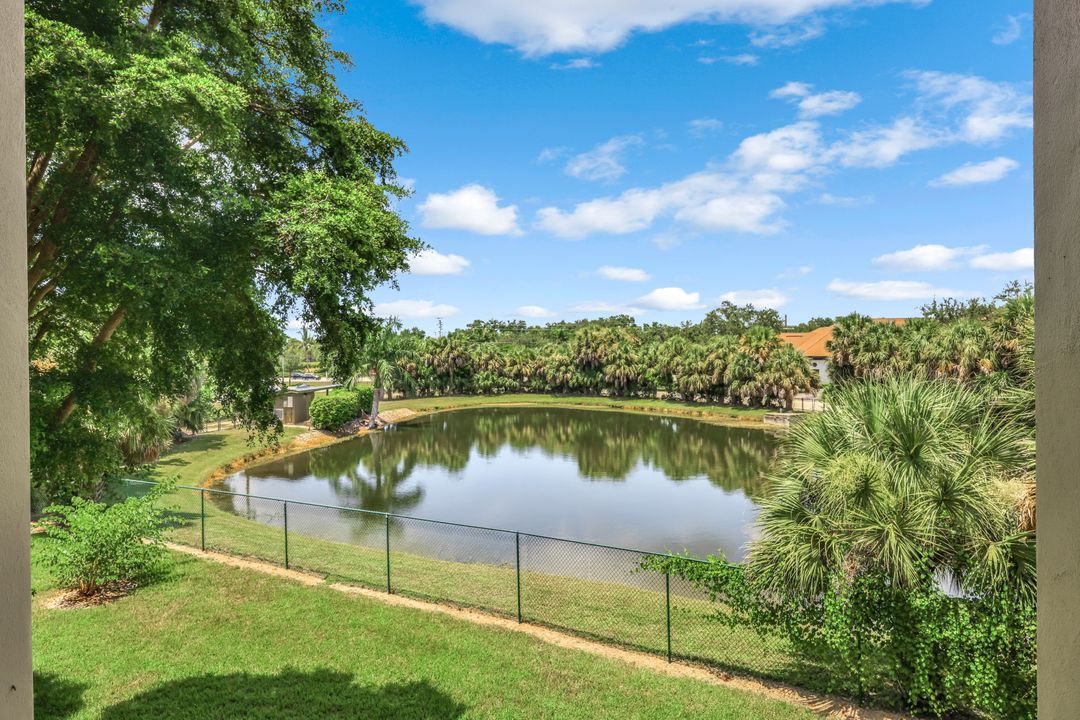 8851 Colonnades Ct W #126, Bonita Springs, FL 34135
