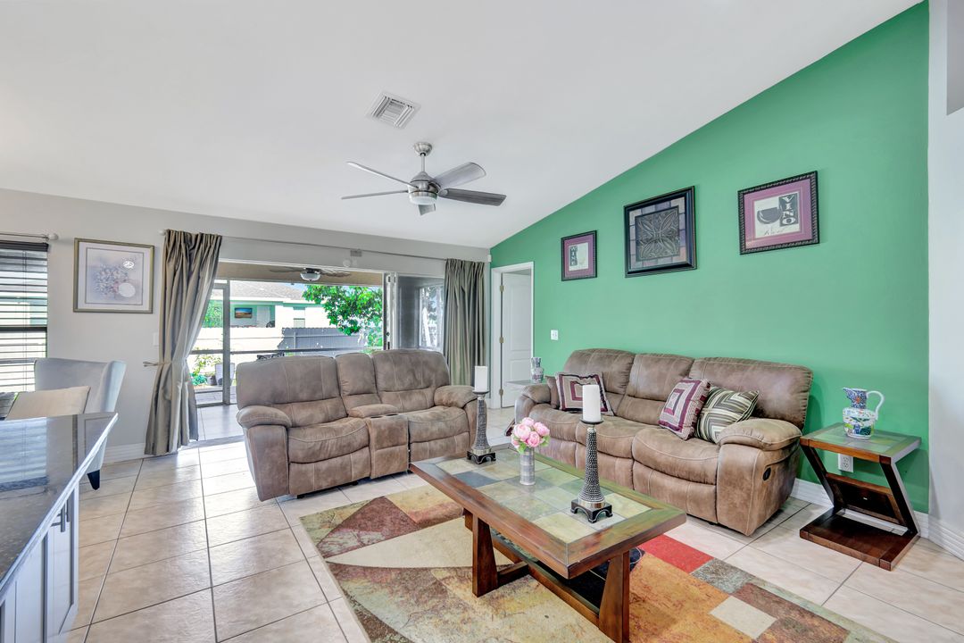 1206 NE 5th Ave, Cape Coral, FL 33909