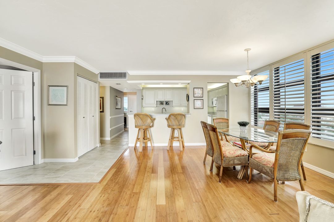 320 Seaview Ct #706, Marco Island, FL 34145