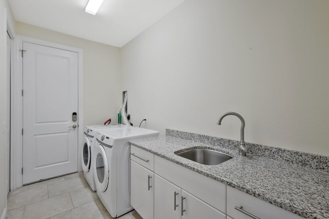 3632 SW 1st Pl, Cape Coral, FL 33914