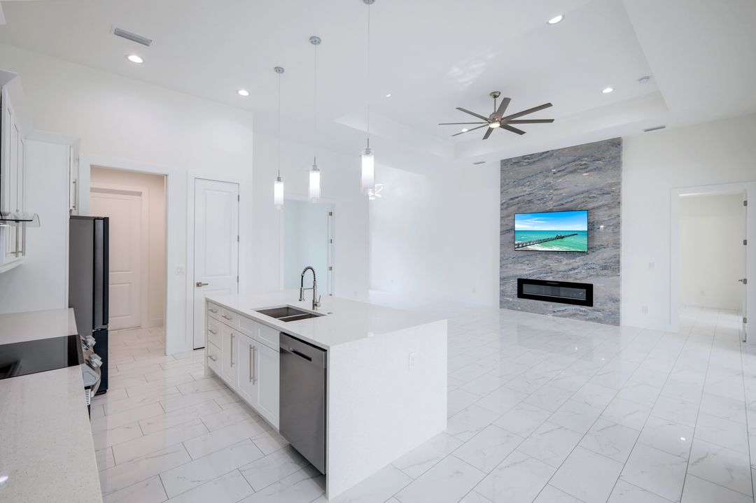 141 SW 46th Terrace, Cape Coral, FL 33914