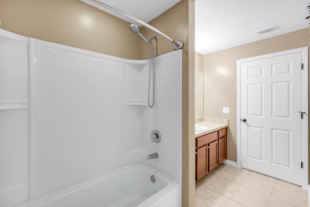 740 Evening Shade Ln, Lehigh Acres, FL 33974