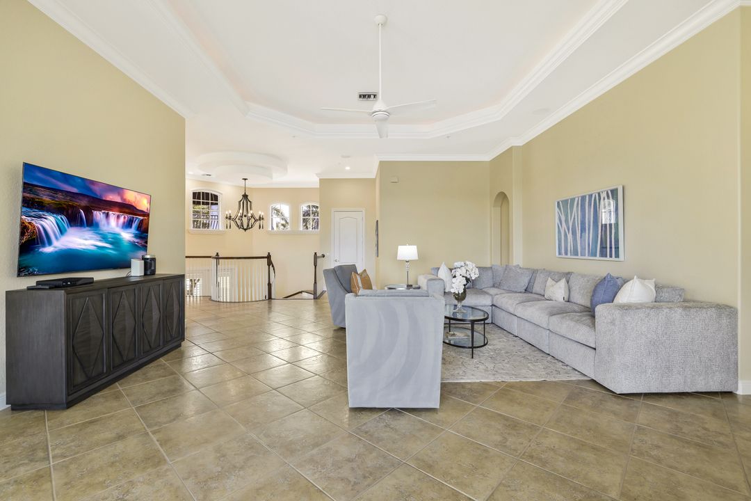 15539 Monterosso Ln #202, Naples, FL 34110