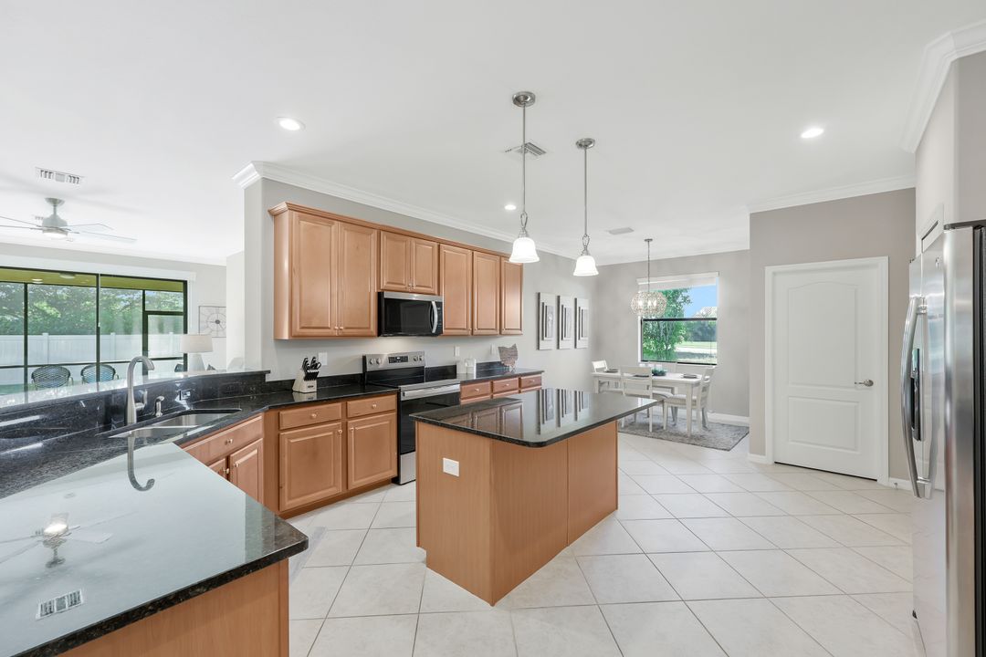 2717 Via Santa Croce Ct, Fort Myers, FL 33905