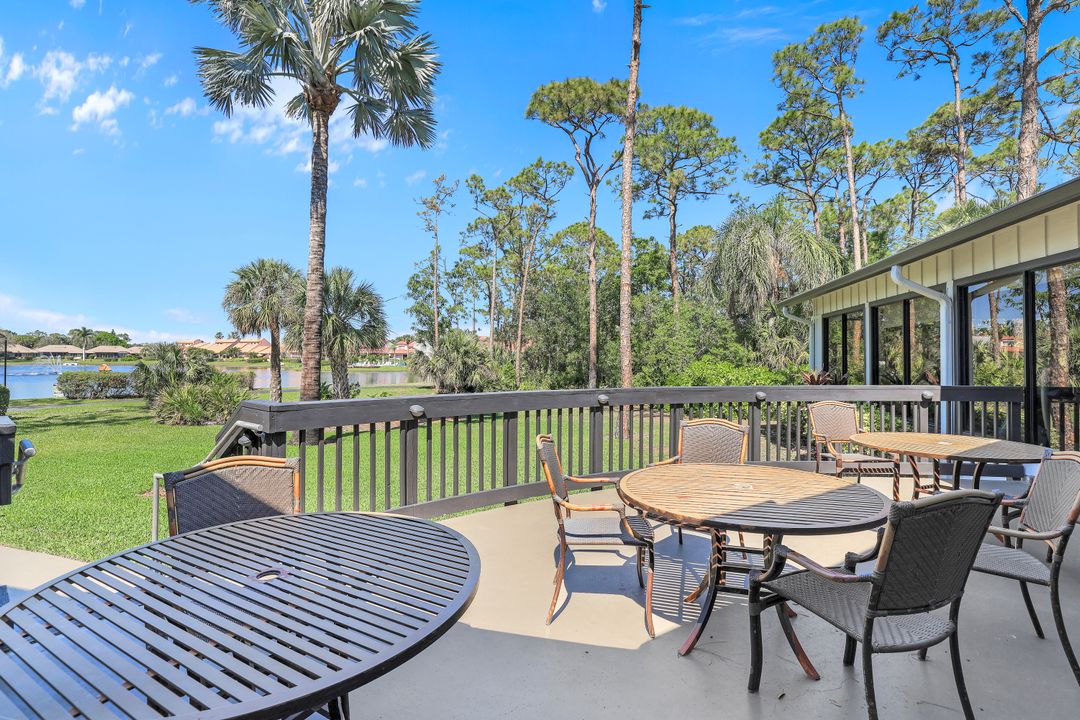15495 Cedarwood Ln #9-303, Naples, FL 34110