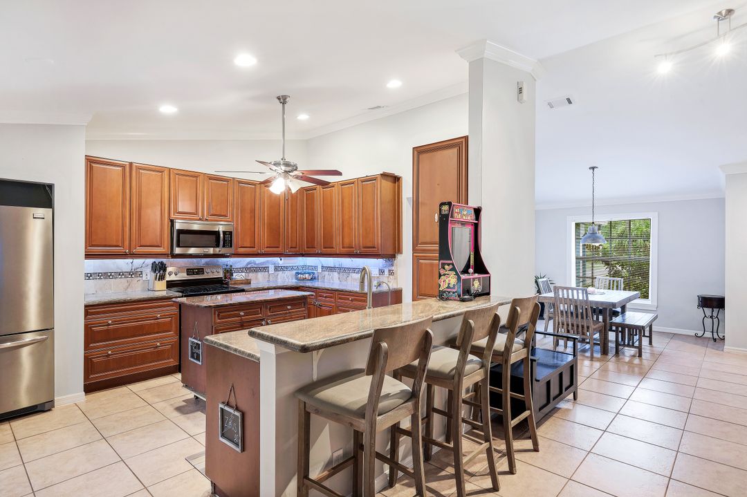 4295 14th St NE, Naples, FL 34120