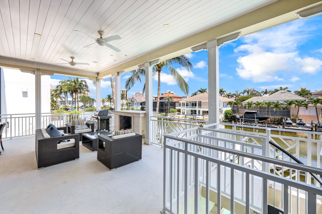 169 Conners Ave, Naples, FL 34108