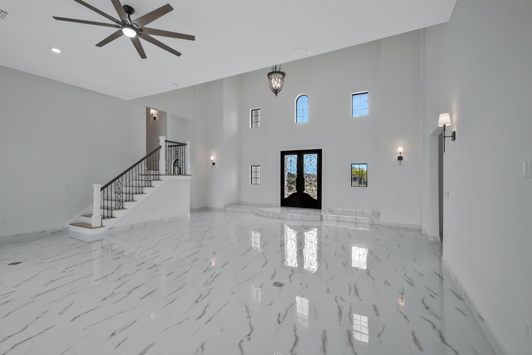 3505 NW 44th Ave, Cape Coral, FL 33993