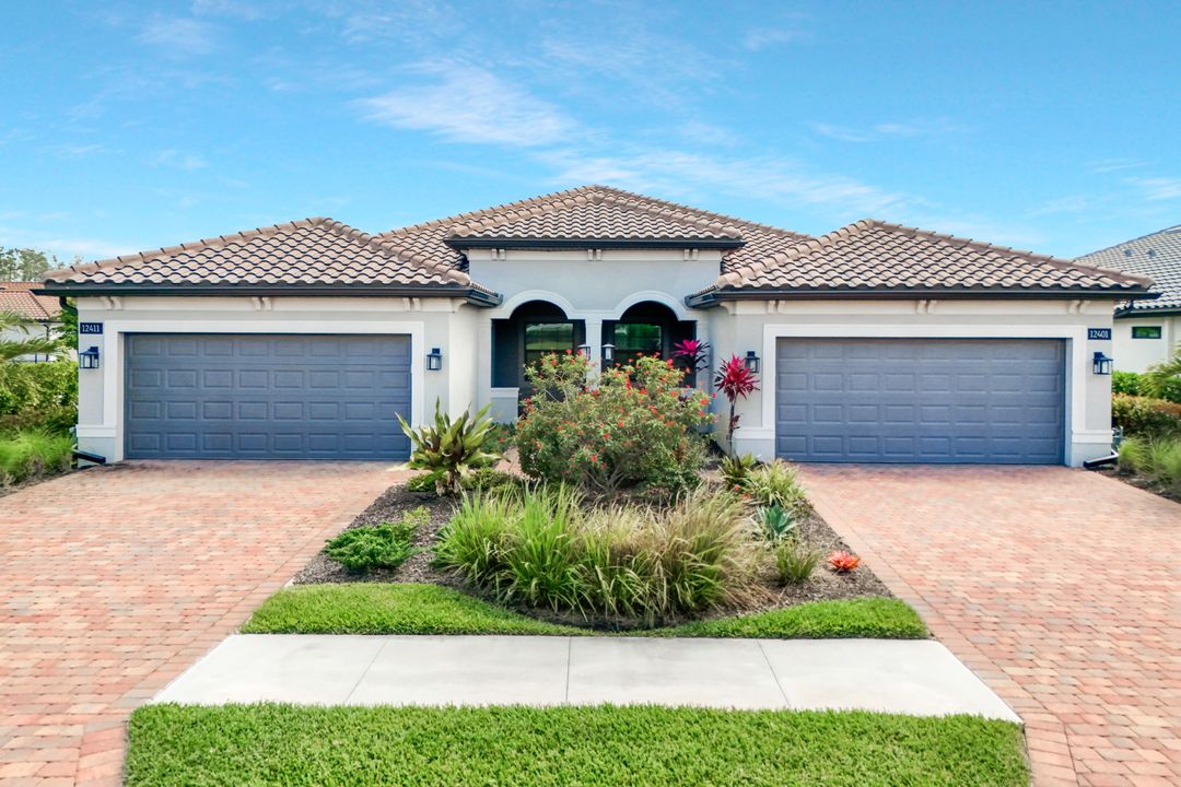 12401 Canal Grande Dr, Fort Myers, FL 33913