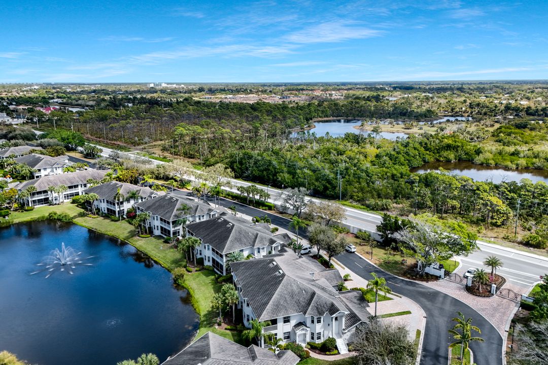 5095 Yacht Harbor Dr #203, Naples, FL 34112