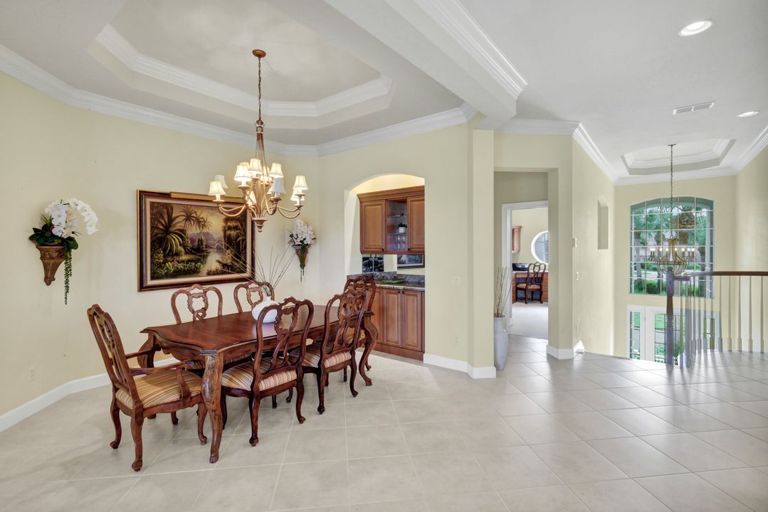 9560 Cypress Hammock Cir #202, Estero , FL 34135