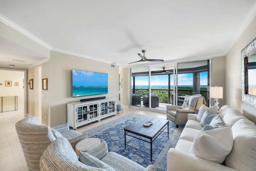 7225 Pelican Bay Blvd #604, Naples, FL 34108