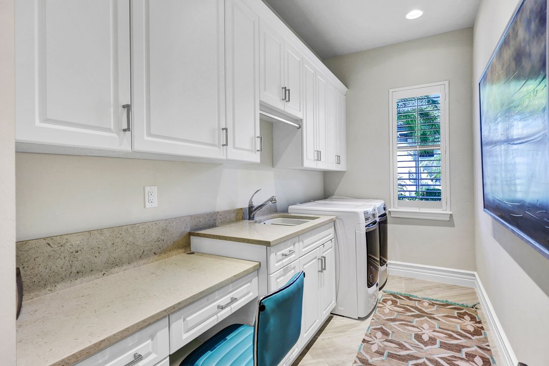 16483 Seneca Way, Naples, FL 34110