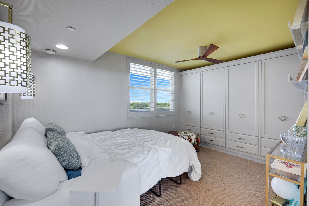 6361 Pelican Bay Blvd #402, Naples, FL 34108
