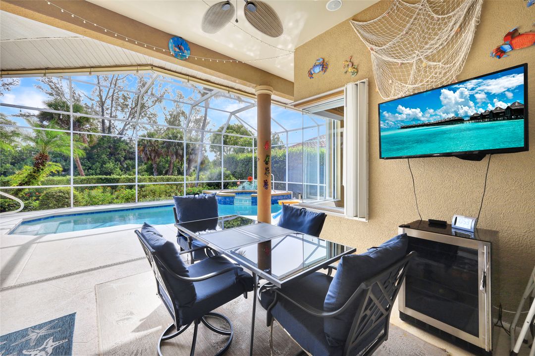 577 Somerset Ct, Marco Island, FL 34145