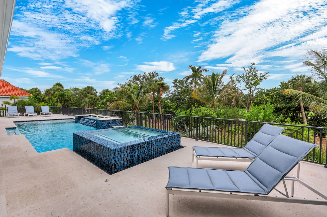 2319 Wulfert Rd, Sanibel, FL 33957